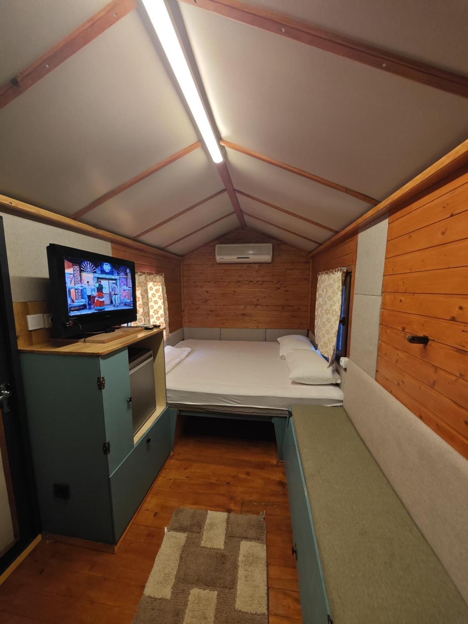 Tiny Mini House Hotel ดาลามาน ภายนอก รูปภาพ