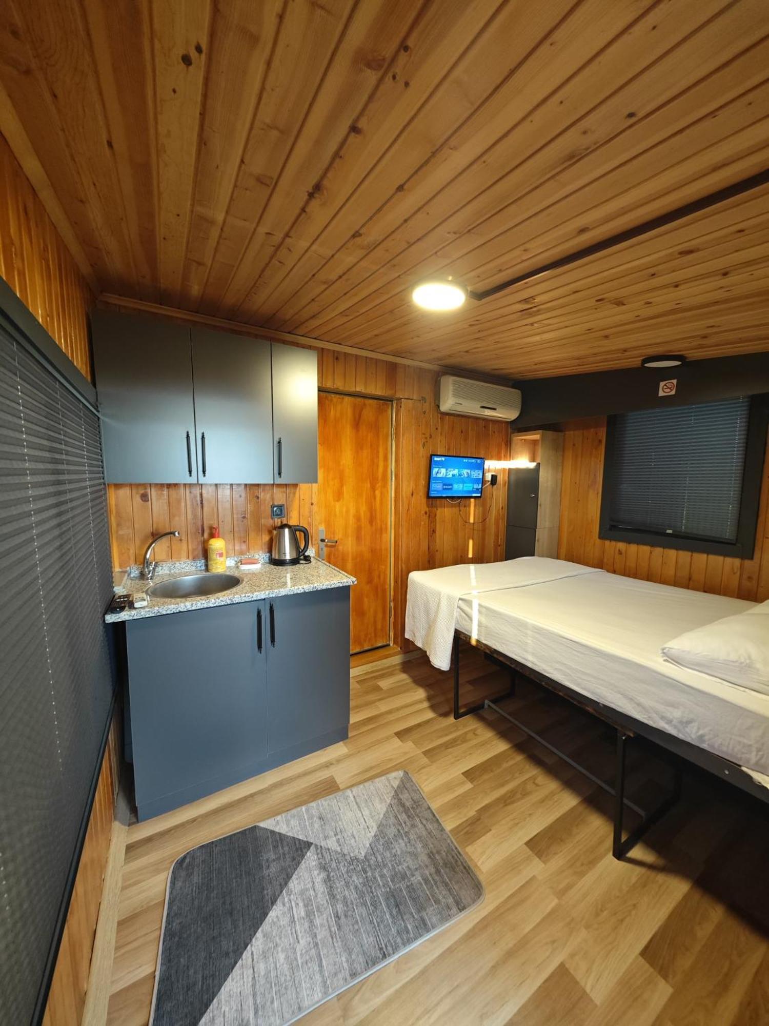 Tiny Mini House Hotel ดาลามาน ภายนอก รูปภาพ